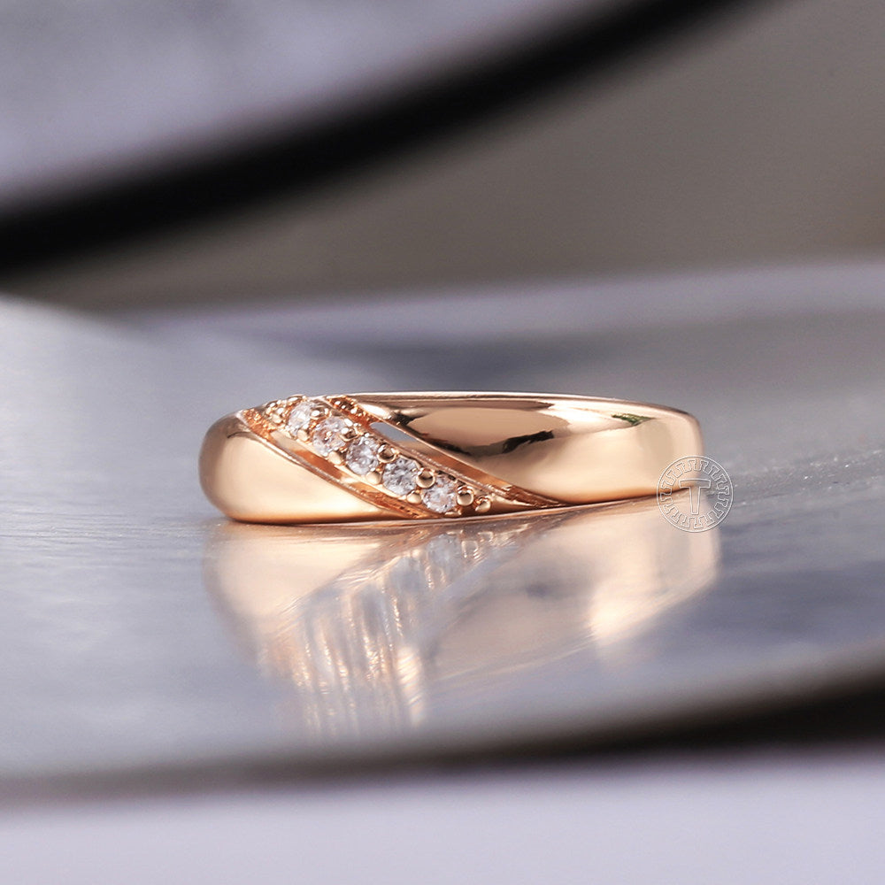 5.5mm 585 Rose Gold Ring White Rhinestone Cut CZ Cubic Zirconia Ring